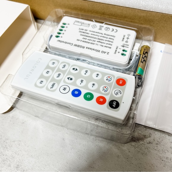 Under Cabinet LED Lights Kit RGB + 5000K - Picture 5 of 11